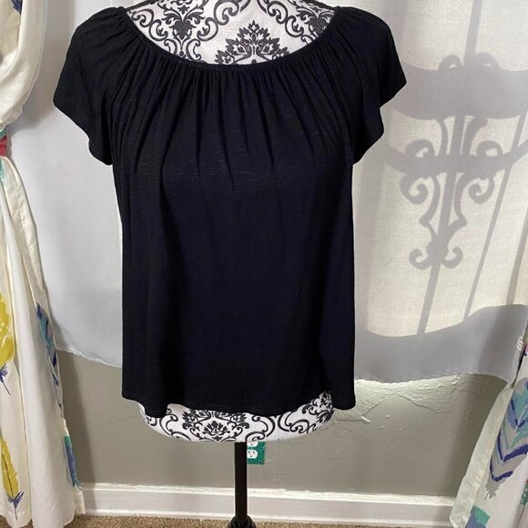 Kim & Cami black off the shoulder flowy boho summer top.  Short sleeve - Picture 1 of 7